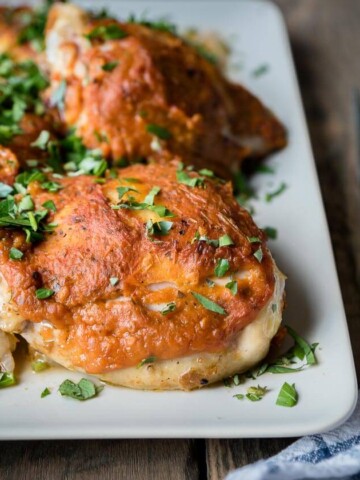 Chicken thighs baked with tomato sauce