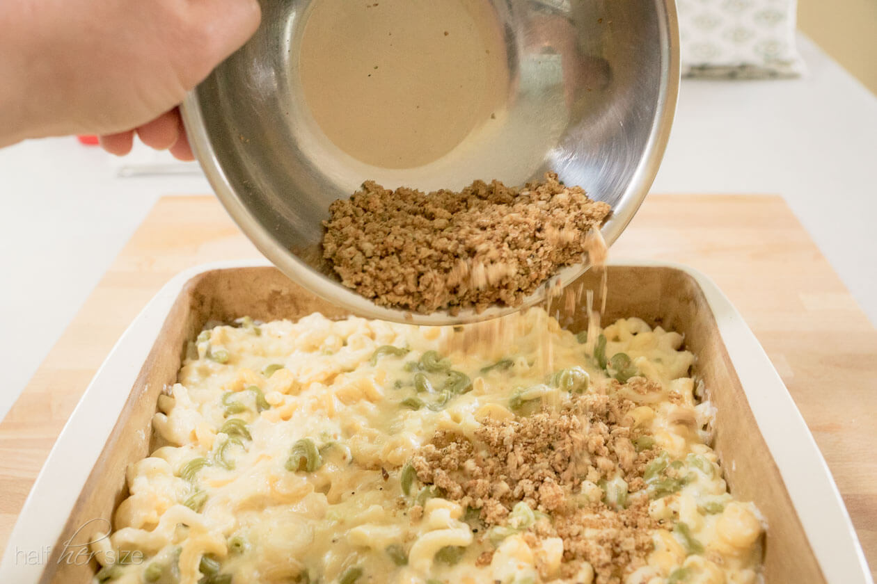 Cauliflower Mac n' Cheese with homemade breadcrumbs